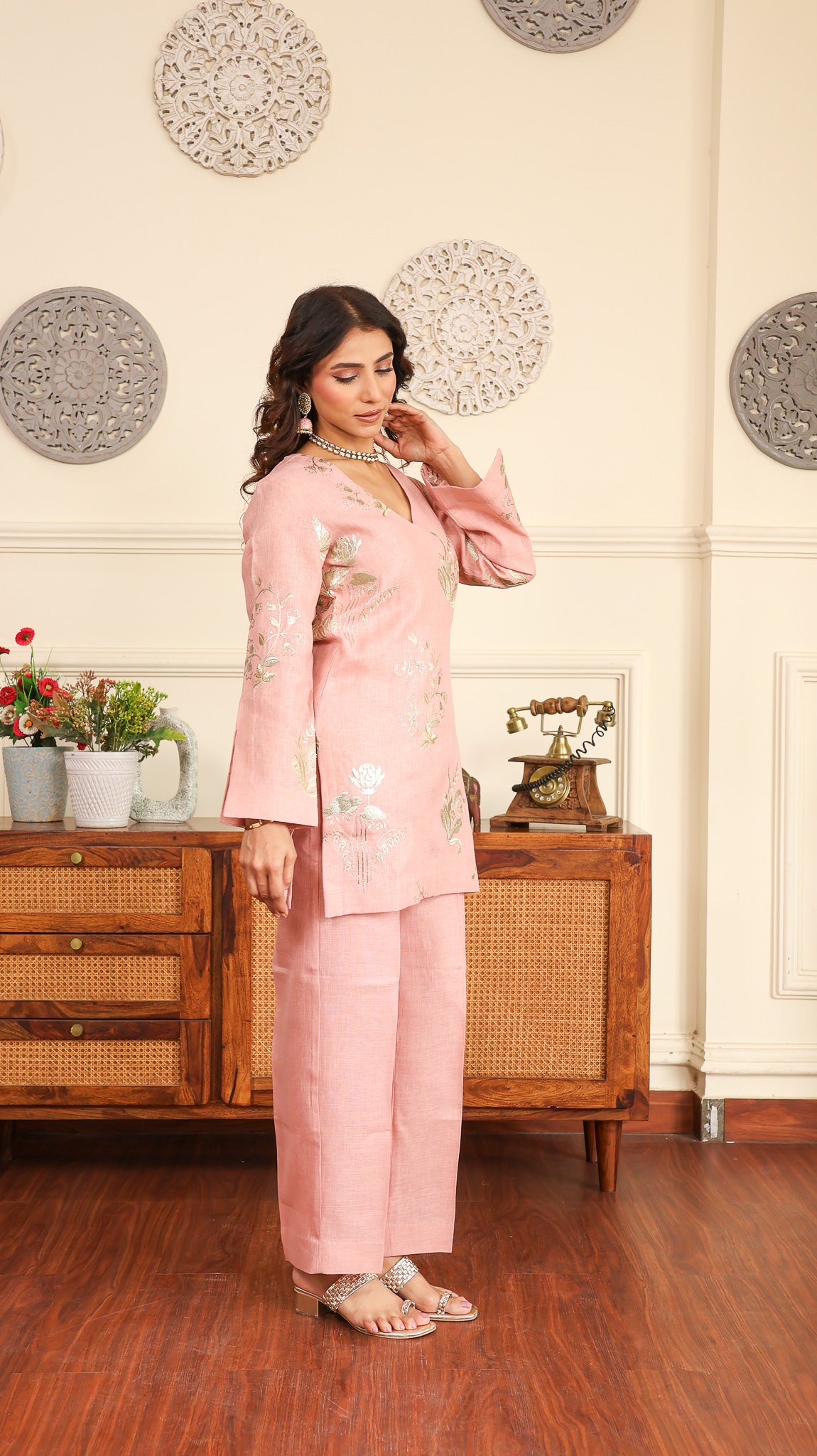 Pink gold Sequenced Linen Set