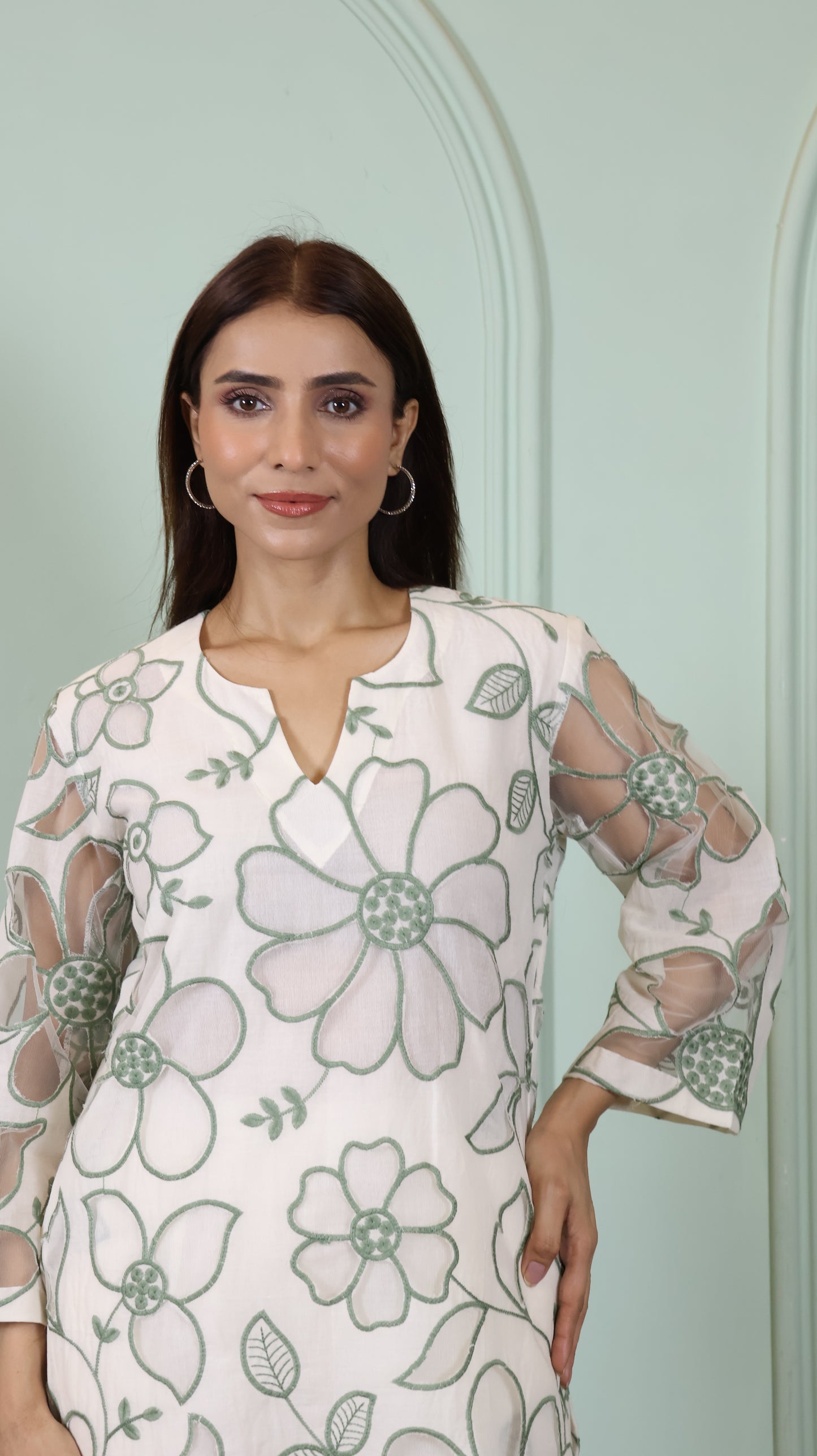 Offwhite Cut work green Kurta set