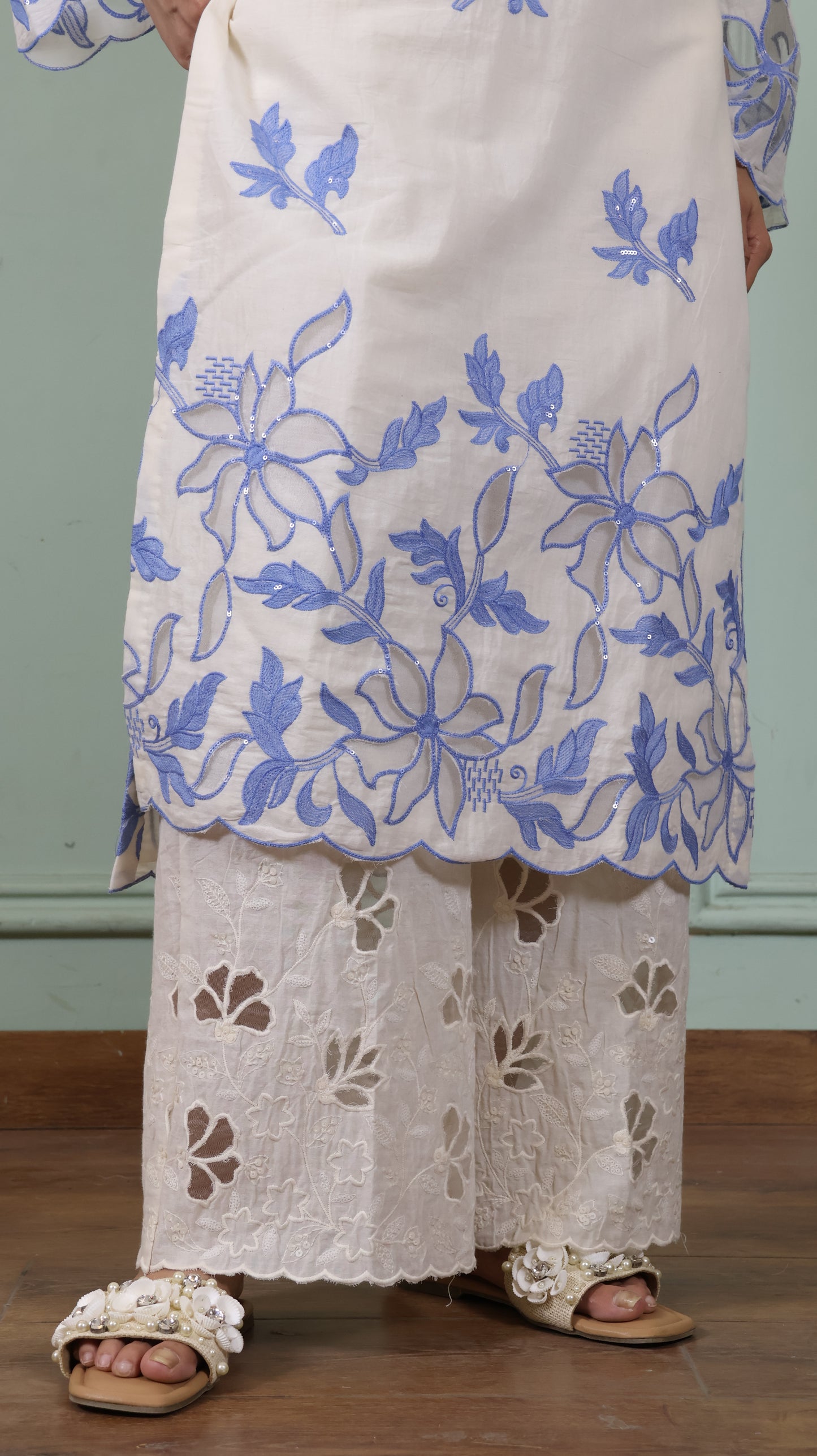 Off white Cut work Blue kurta Set