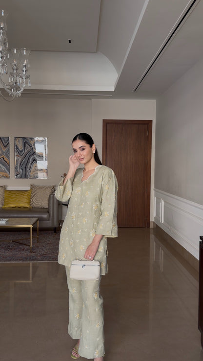 Pastel Green Linen Set 💚