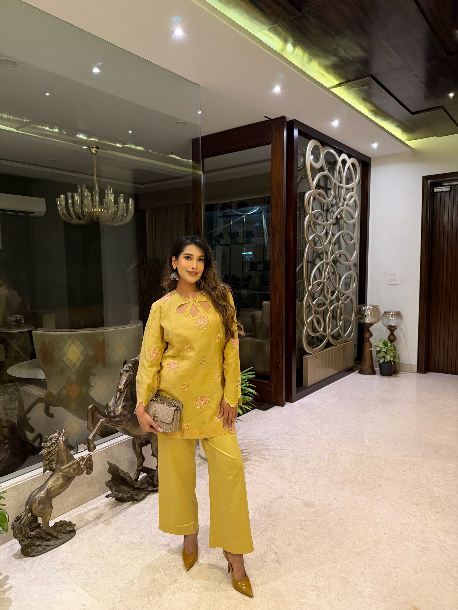 Saffron Mul Set 📛 - Allure Armoire