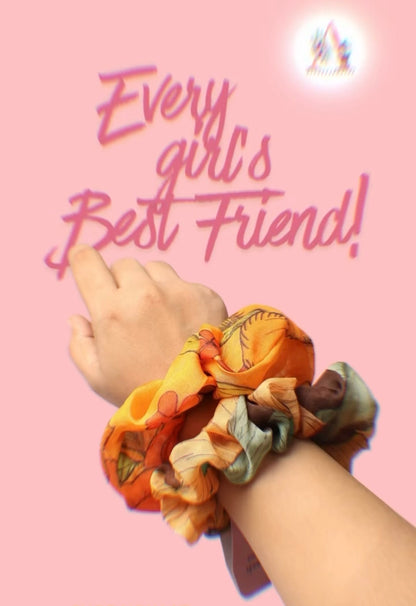 Every girl's Best Friend Scrunchie 💝