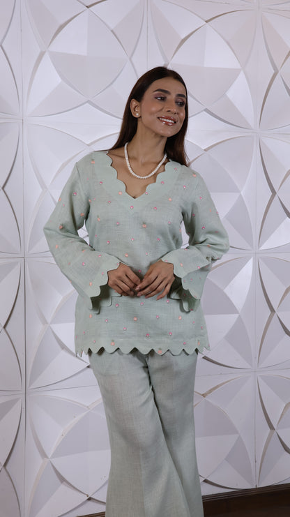 Green embroidered Linen Set