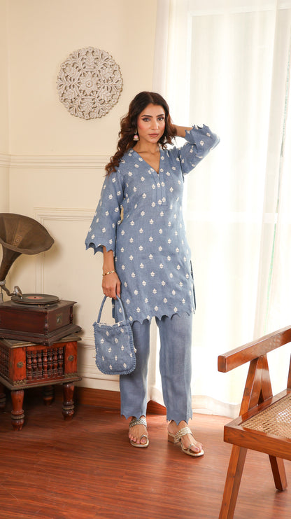 Blue Embrodered Linen Set