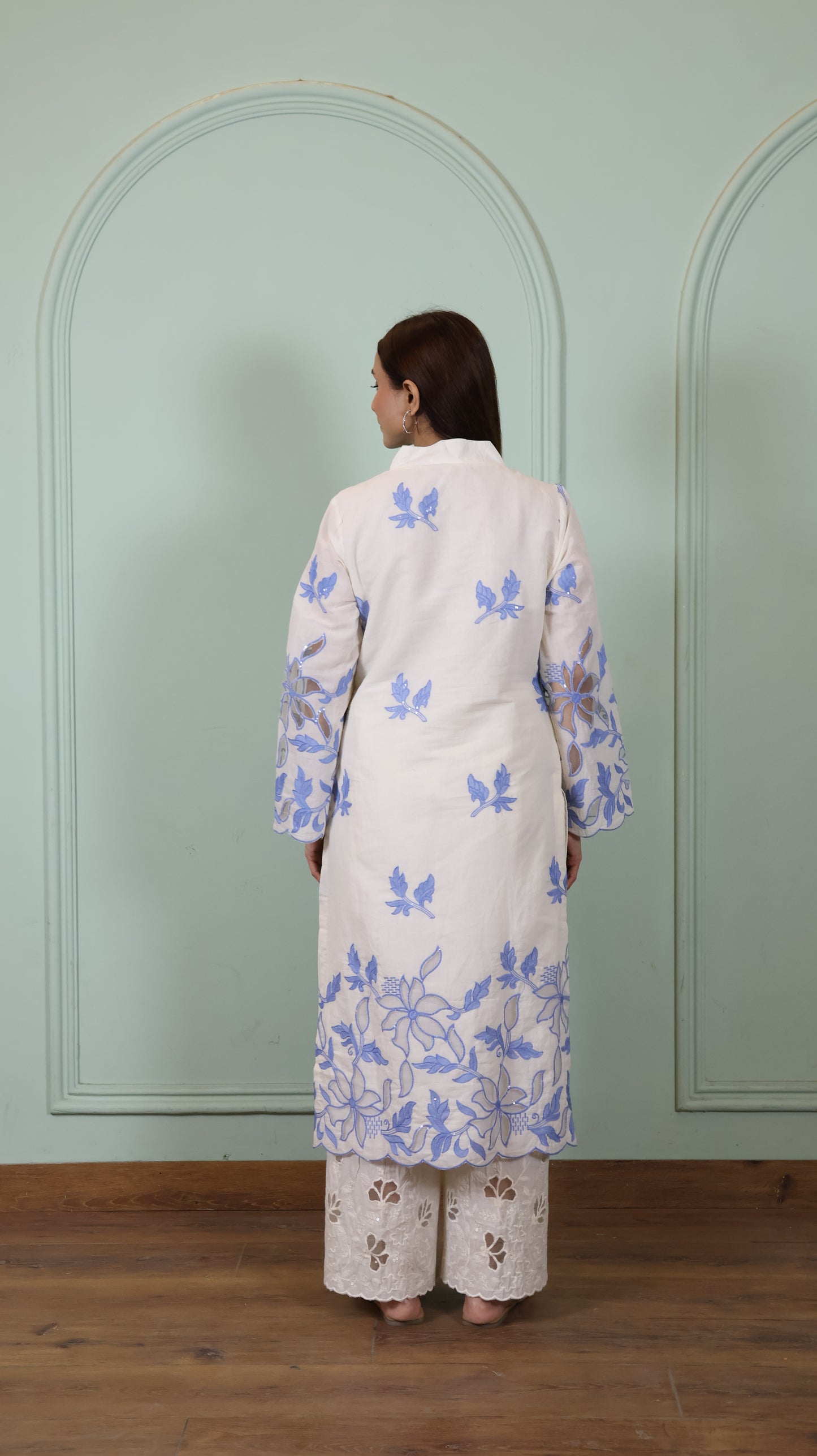 Off white Cut work Blue kurta Set