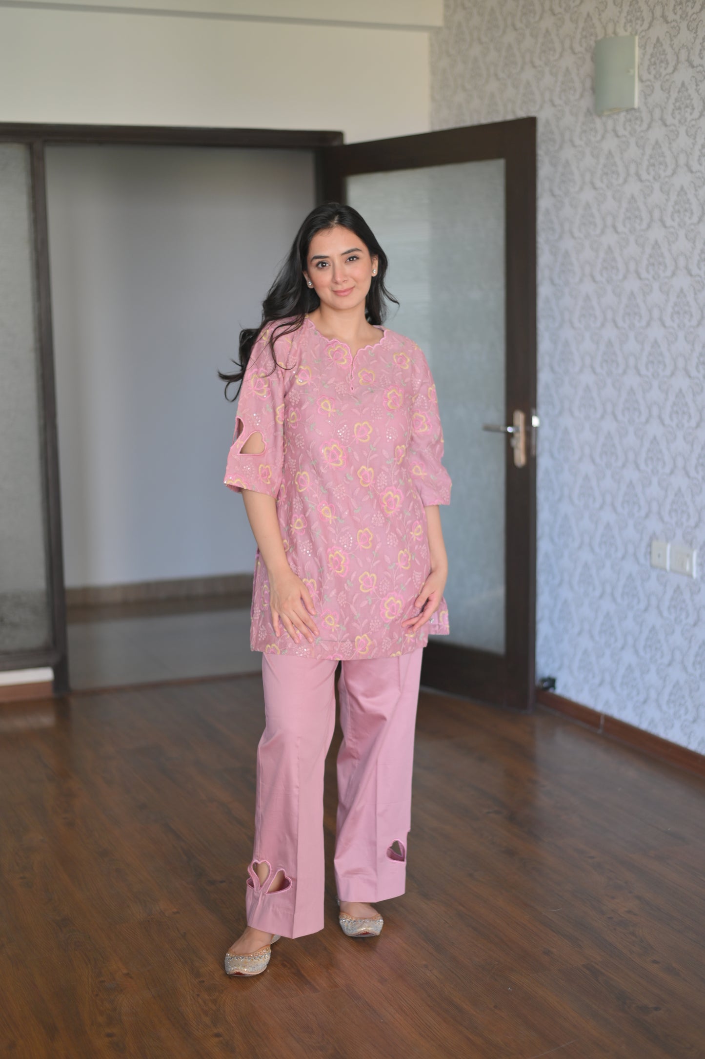 Wild orchid Mul embroidered set 💖 - M / Pink - Allure Armoire