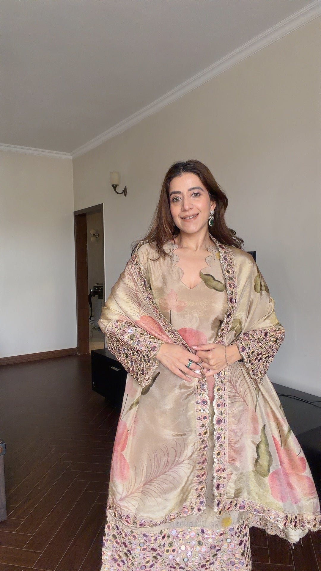 IMG_9259_JPG - Allure Armoire